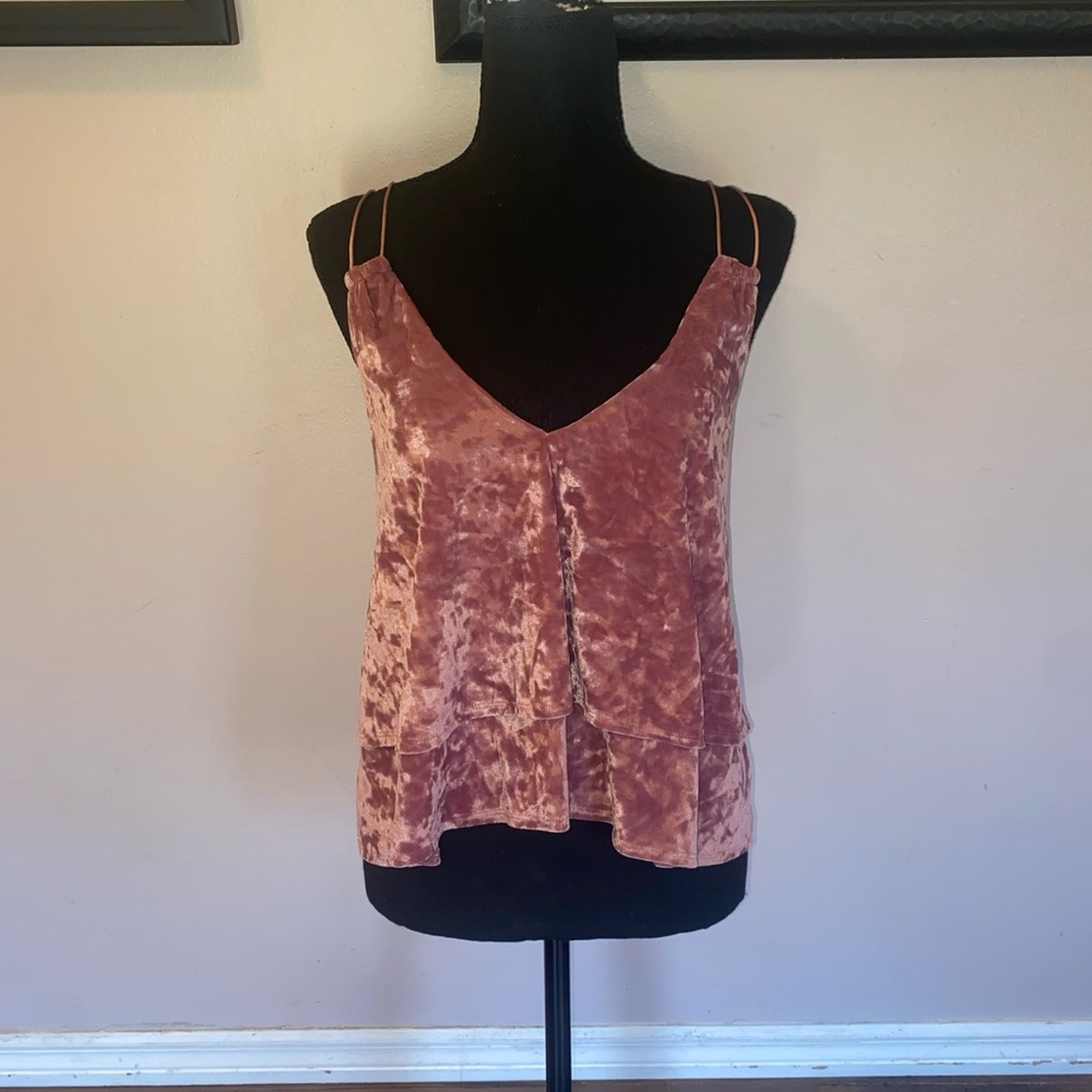 Express one eleven dusty rose , mauve pink velour tank . Medium
